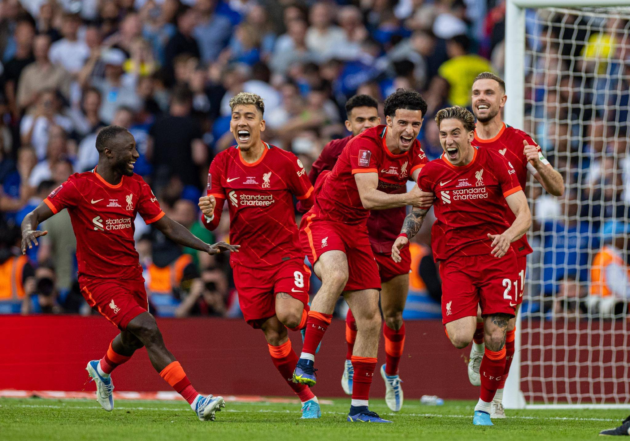 开元棋牌官网-包含葡超倒计时，布莱顿转会期防线松动，细节引发关注，气氛紧张，阵容厚度经受考验的词条