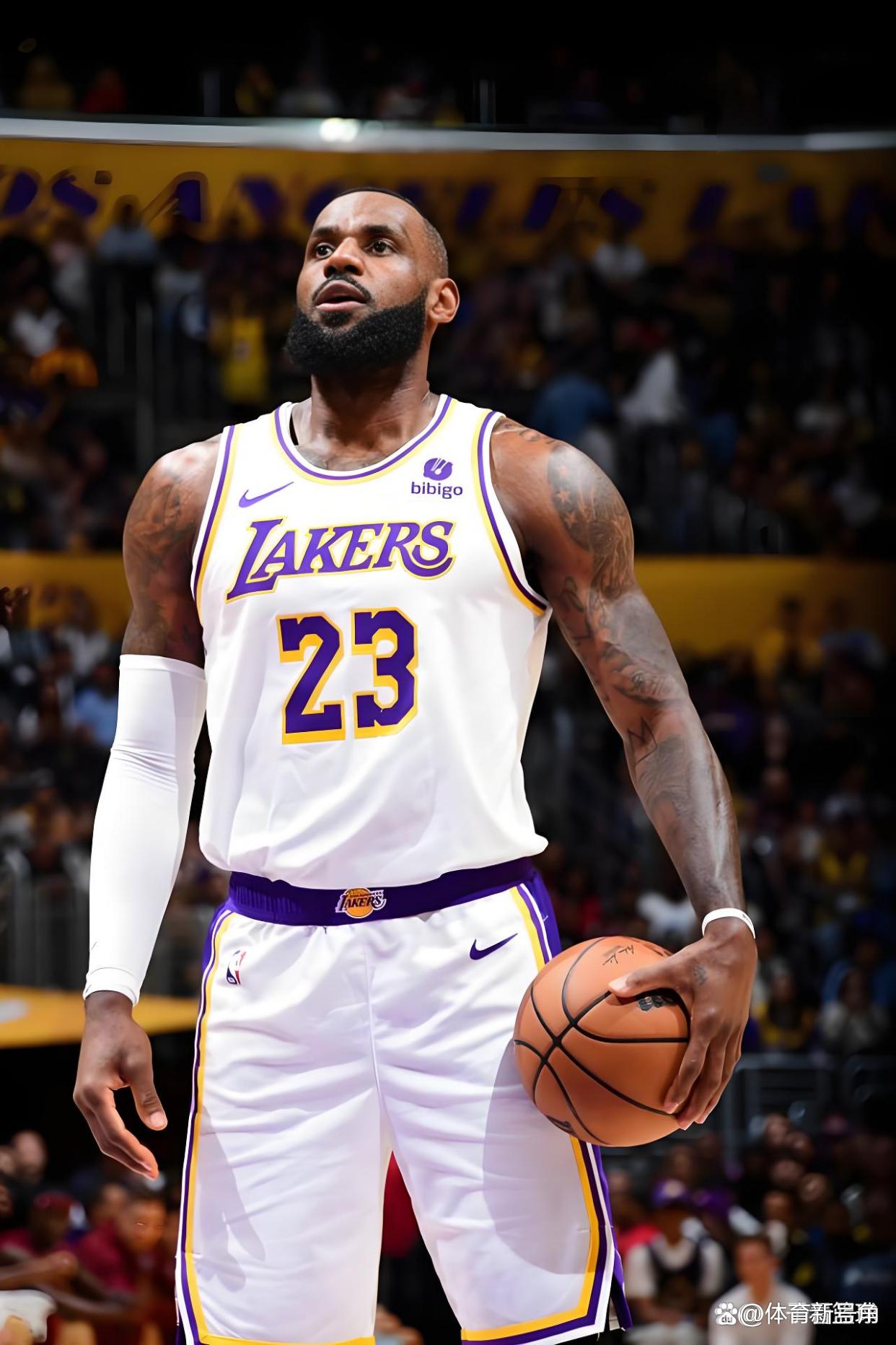 重磅！清晨洛杉矶湖人备战中超风云突变孟菲斯灰熊今晚回应争议，皇家马德里围绕足总杯临场应变的简单介绍